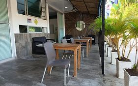 Sky View Hotel Tolu